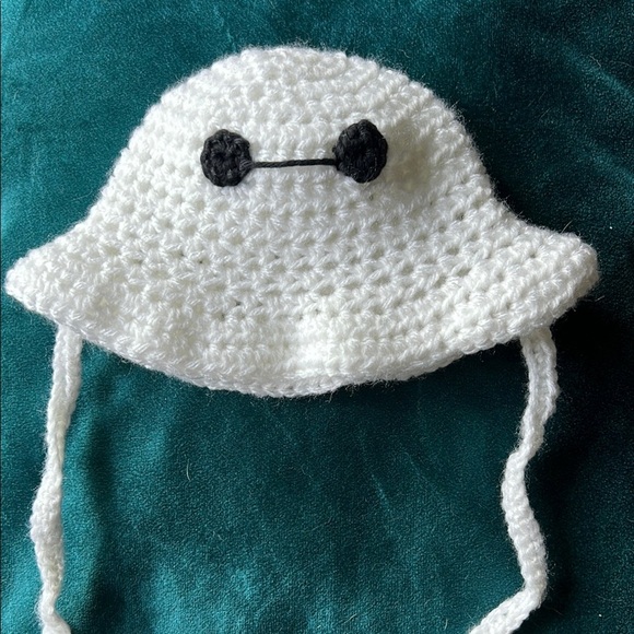 FINAL PRICE  Handmade Baymax Infant Size Crochet Bucket Hat - Picture 1 of 8